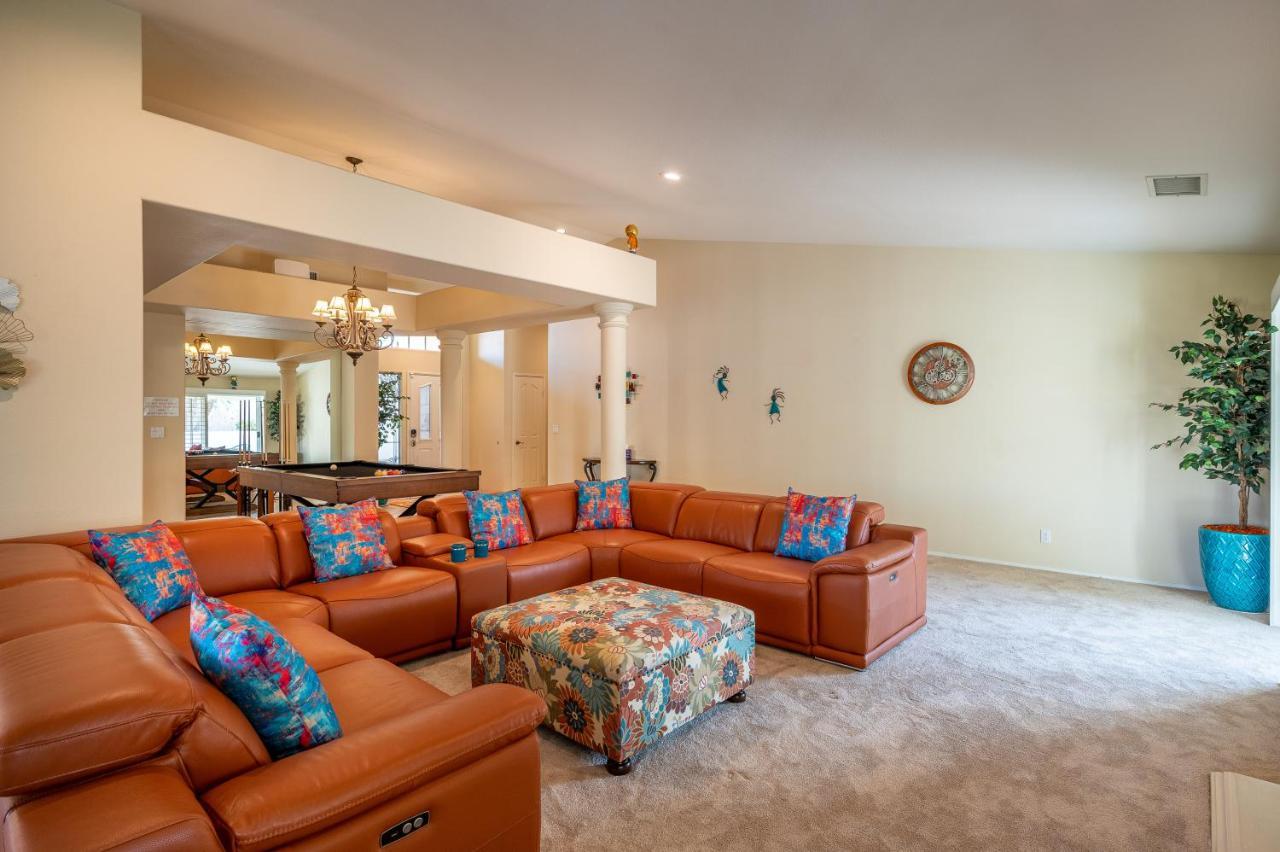 Coachella Chill: Luxury 4Br/4King Paradise Retreat อินดิโอ ภายนอก รูปภาพ